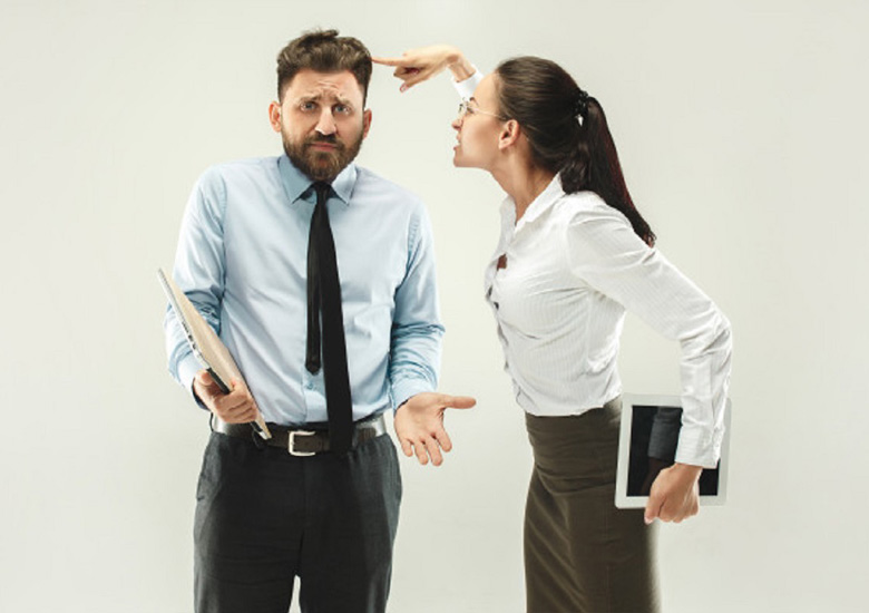 agressão verbal no trabalho